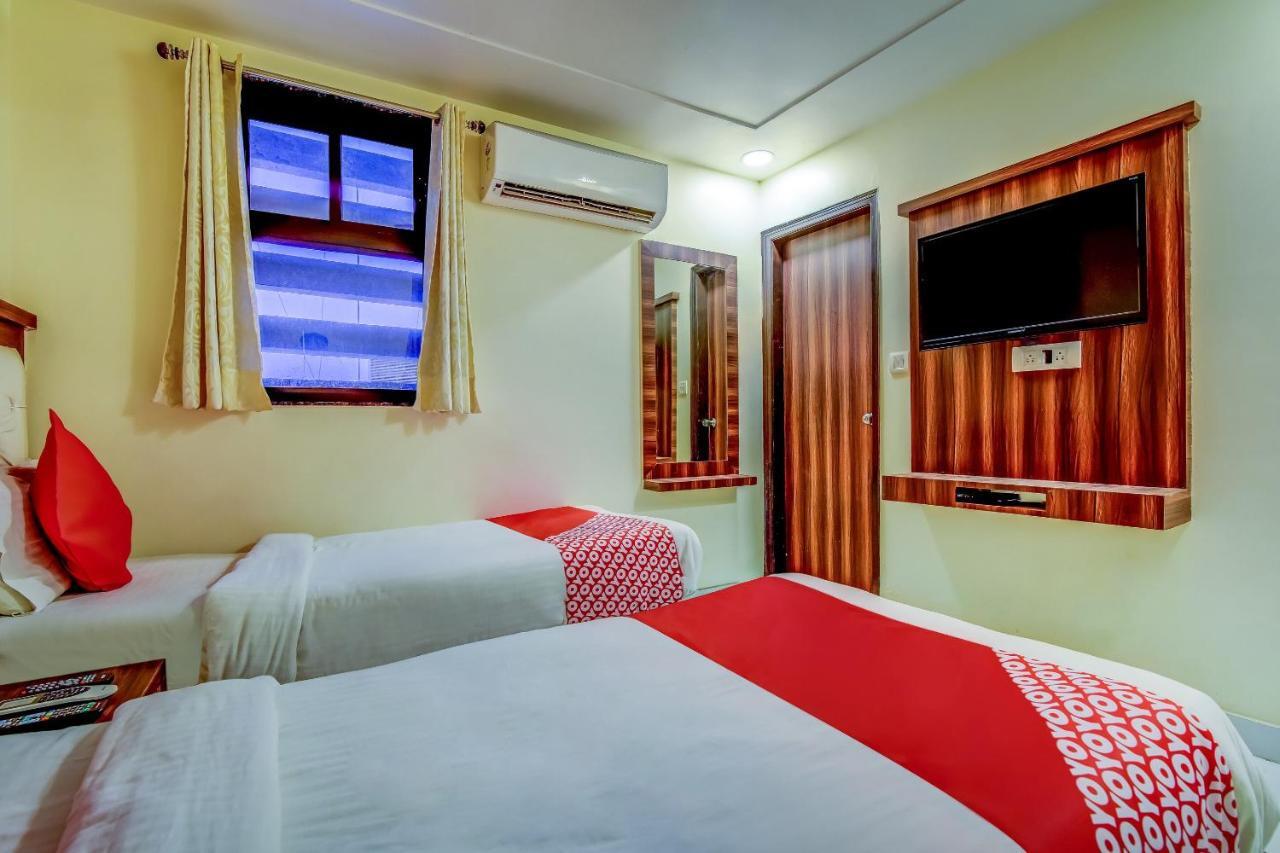 Hotel Sarthak Palace - By Pooja Hospitality Нью-Дели Экстерьер фото